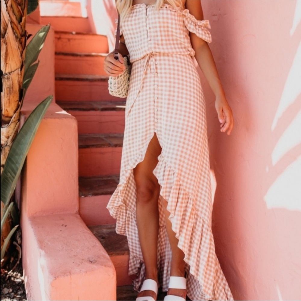 Vici Gingham Ruffle Dress. Women’s Size Small